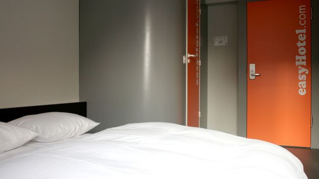 Easyhotel Zurich City Centre 部屋 写真